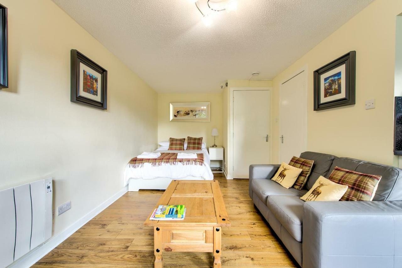 Stunning Studio Apartment Castle View Edimburgo Exterior foto